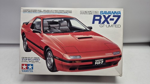 Tamiya sports car - 1:24,