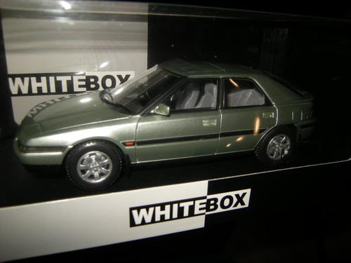 White box mazda 323 - white, f